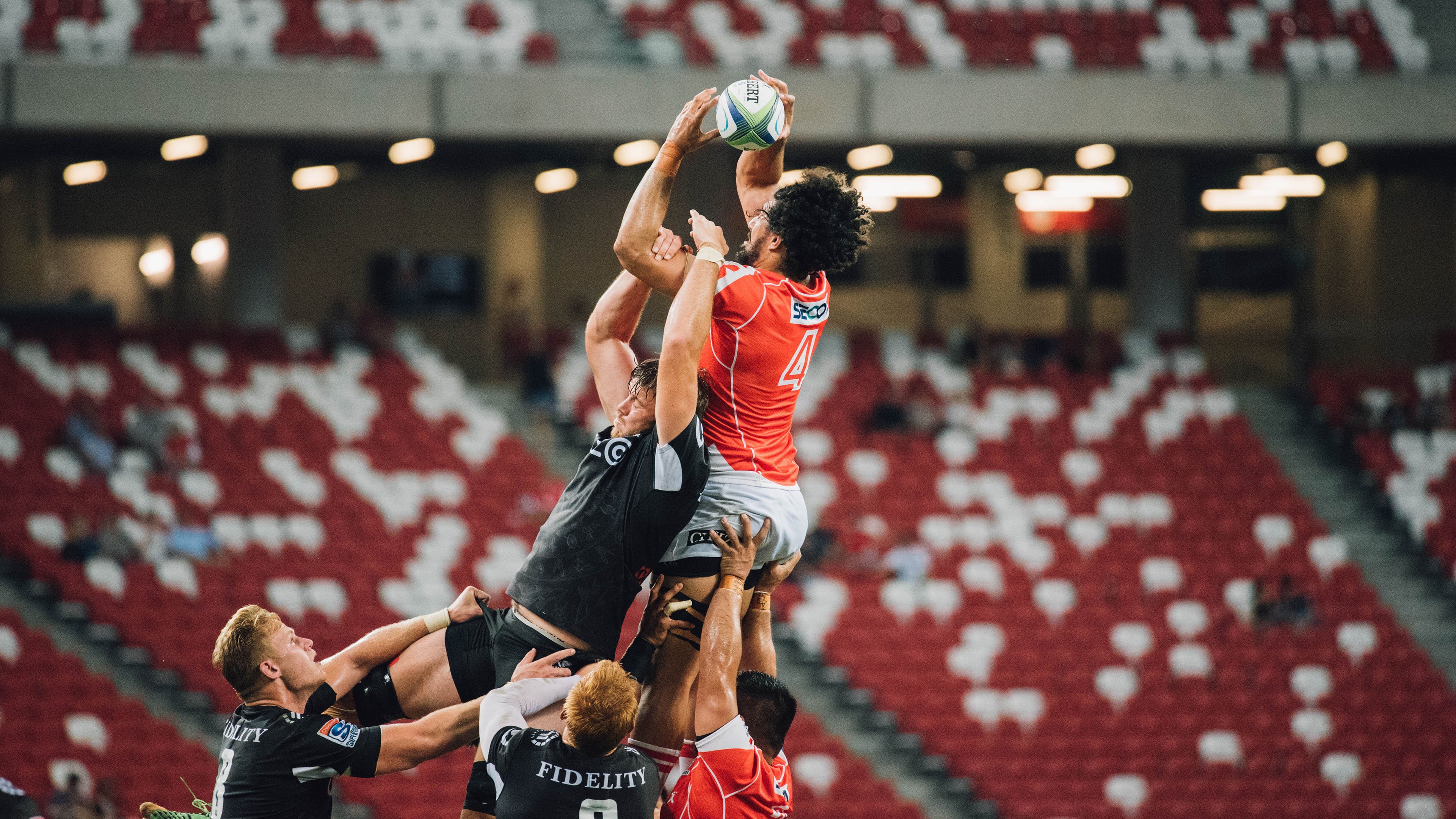 爱游戏体育APP下载-篮球赛新人辈出竞争激烈程度升级，篮球比赛出场个人队员介绍词